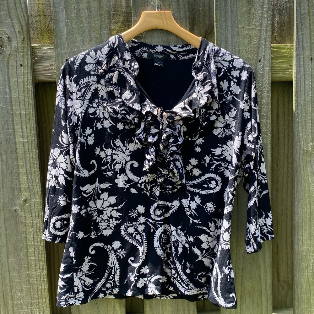 Style & Co. Top 2X Black & White Floral & Paisley V Ruffled Neck 3/4 Sleeves